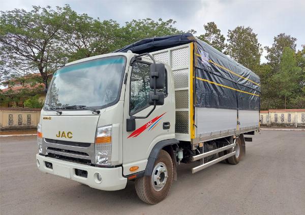 XE TẢI JAC N500 E5 THÙNG dài 5.2M BỬNG NHÔM (4.995 KG) Rạch Giá