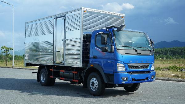 XE TẢI MITSUBISHI FUSO FA140 - 6.7 TẤN - THÙNG 5.25M Rạch Giá