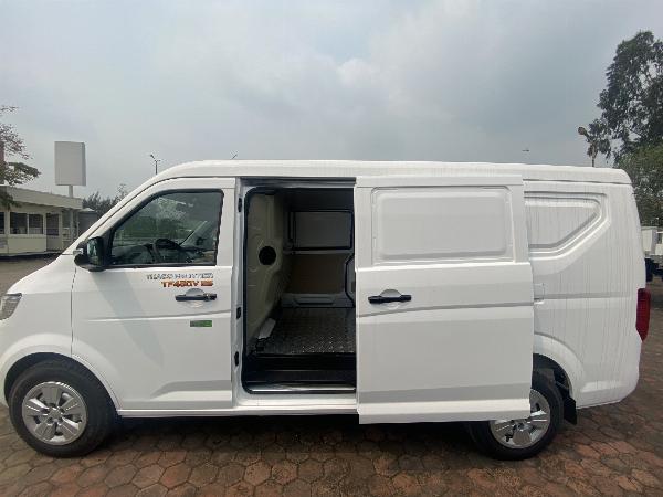 XE TẢI VAN 2 CHỖ THACO TF450V 2S - 945KG  Rạch Giá
